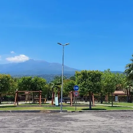 Сasa de vacaciones Focu E Mari Mascali