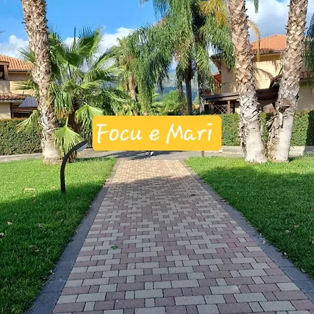 Casa de Férias Focu E Mari *